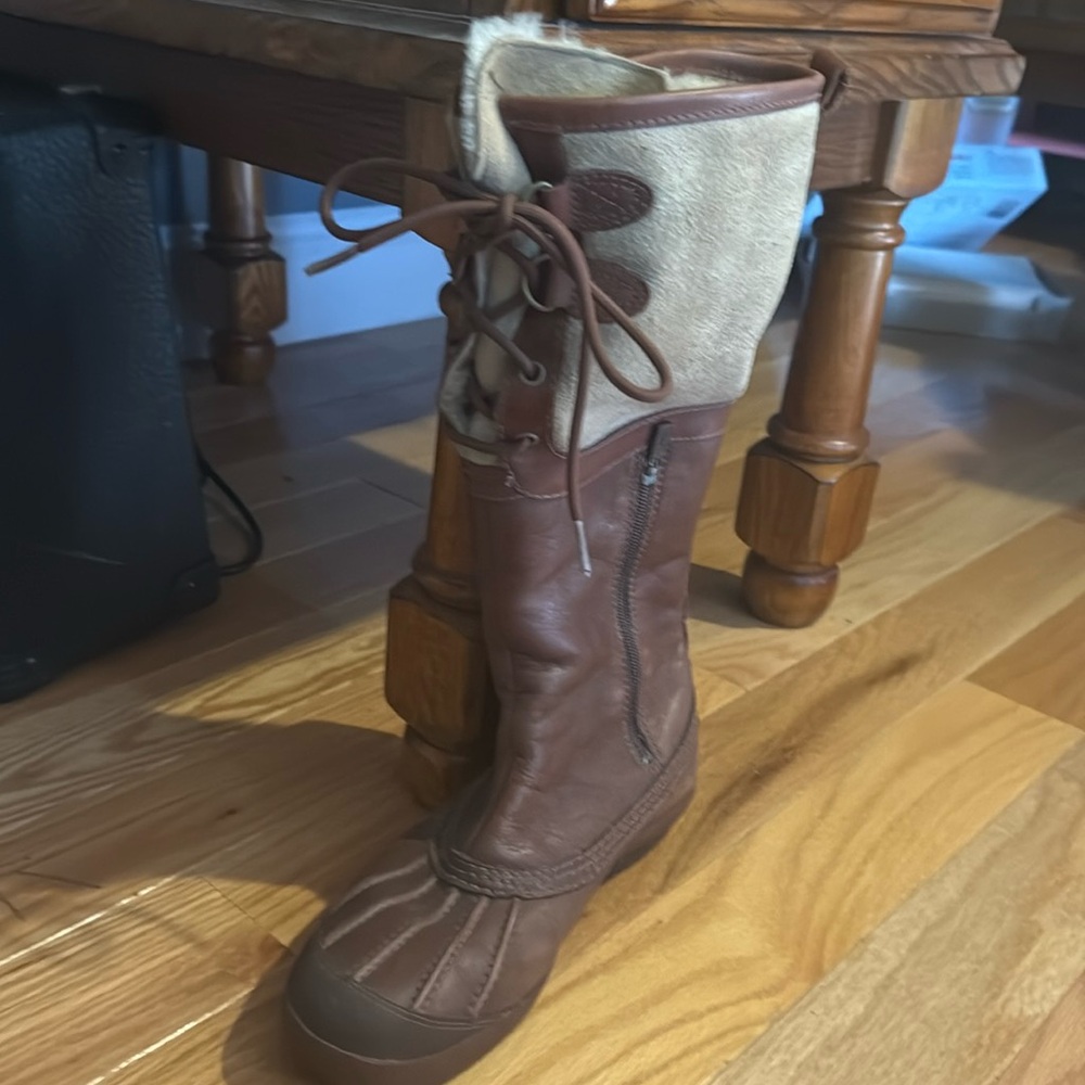 Tan brown leather and fur knee length Ugg boots